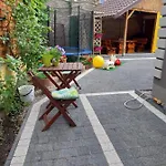 Otel Mala Zabka *