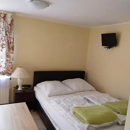 Mala Zabka Hotel Krynica Morska
