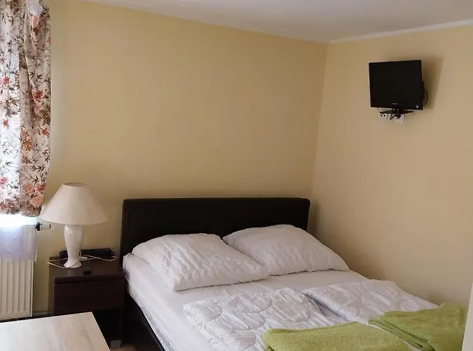 Mala Zabka Hotel Krynica Morska