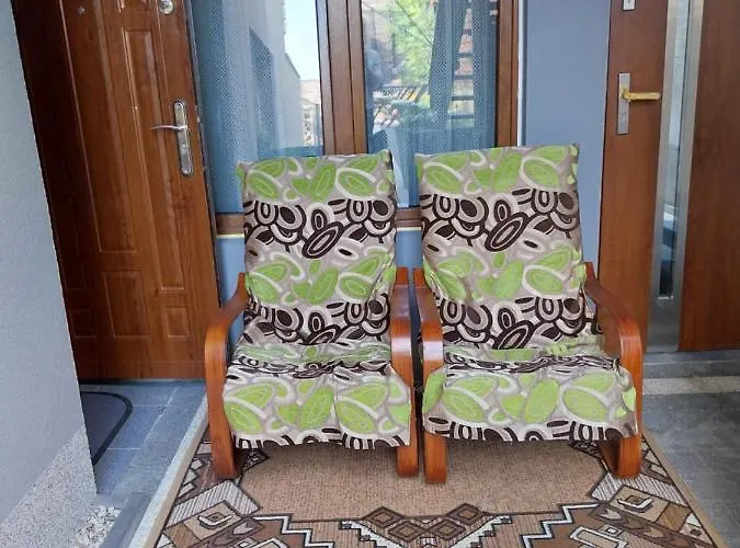 Mala Zabka Hotell