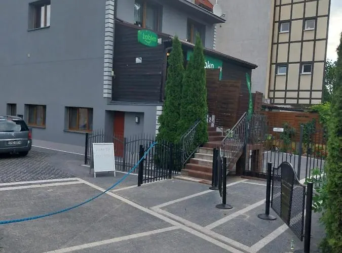 Mala Zabka *